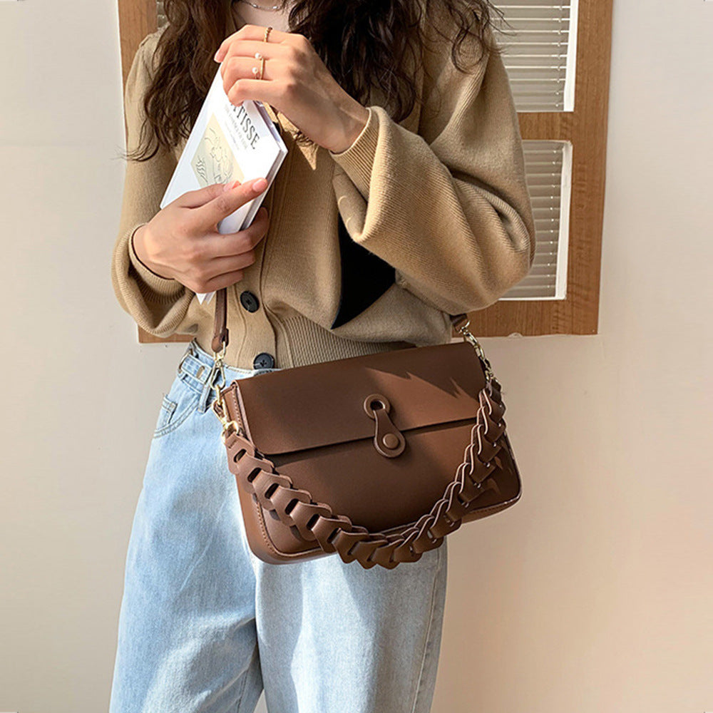 Chic Woven Shoulder Bag with Chain Strap